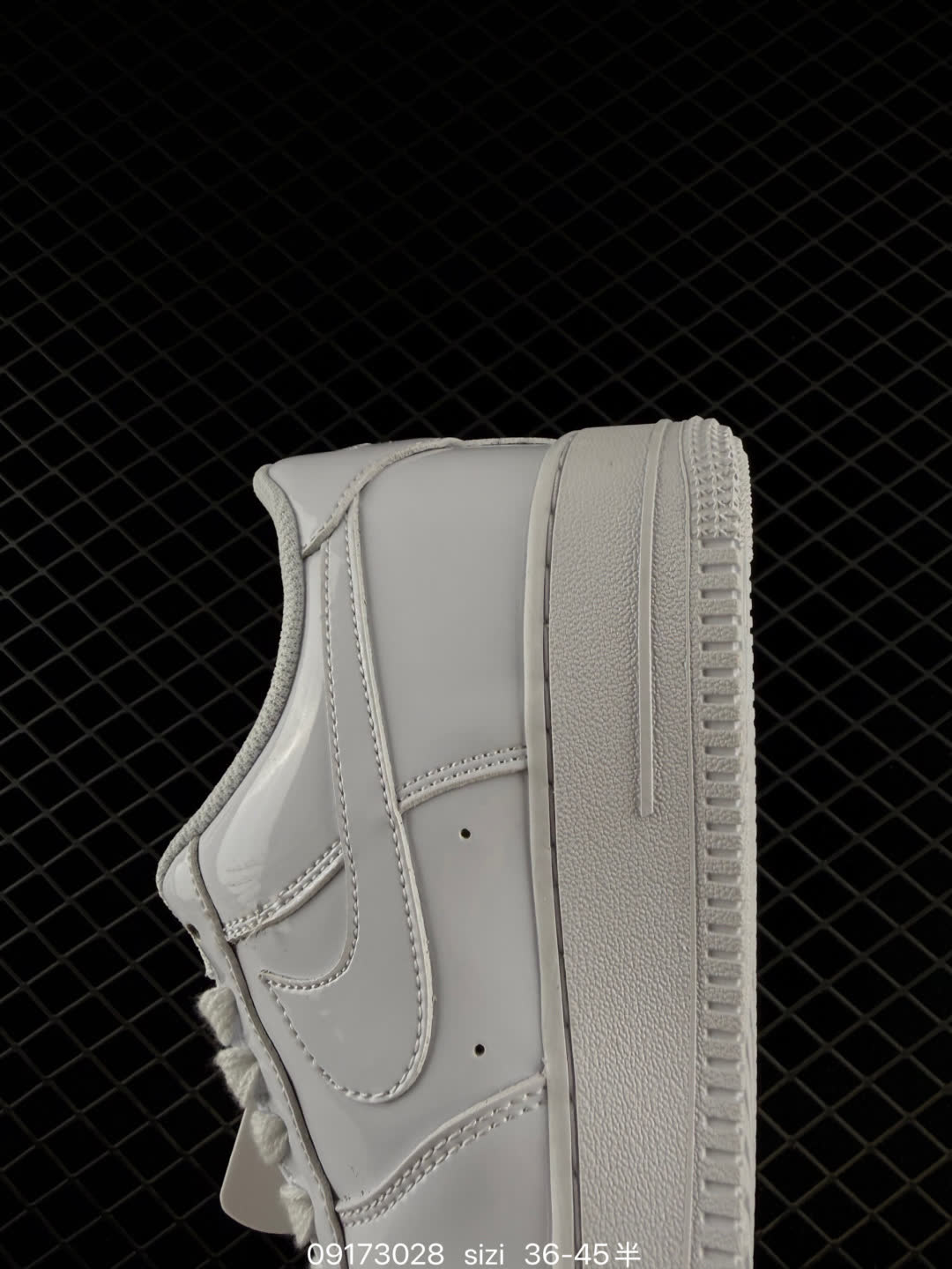 Nike AIR FORCE 1-lV2857-100